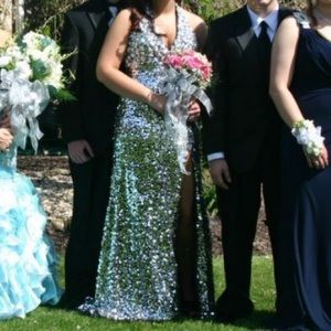 Prom gown